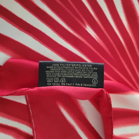 Tie Rack Square Polyester scarf - Picture 3 of 6